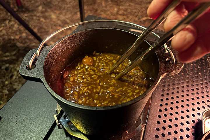 PICA富士西湖　キャンプ飯 日清カレーメシ