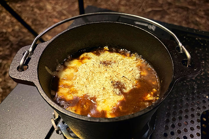 PICA富士西湖　キャンプ飯 日清カレーメシ